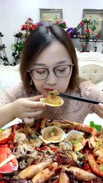 娱乐吃瓜酱章鱼,揭秘娱乐圈那些不为人知的幕后故事